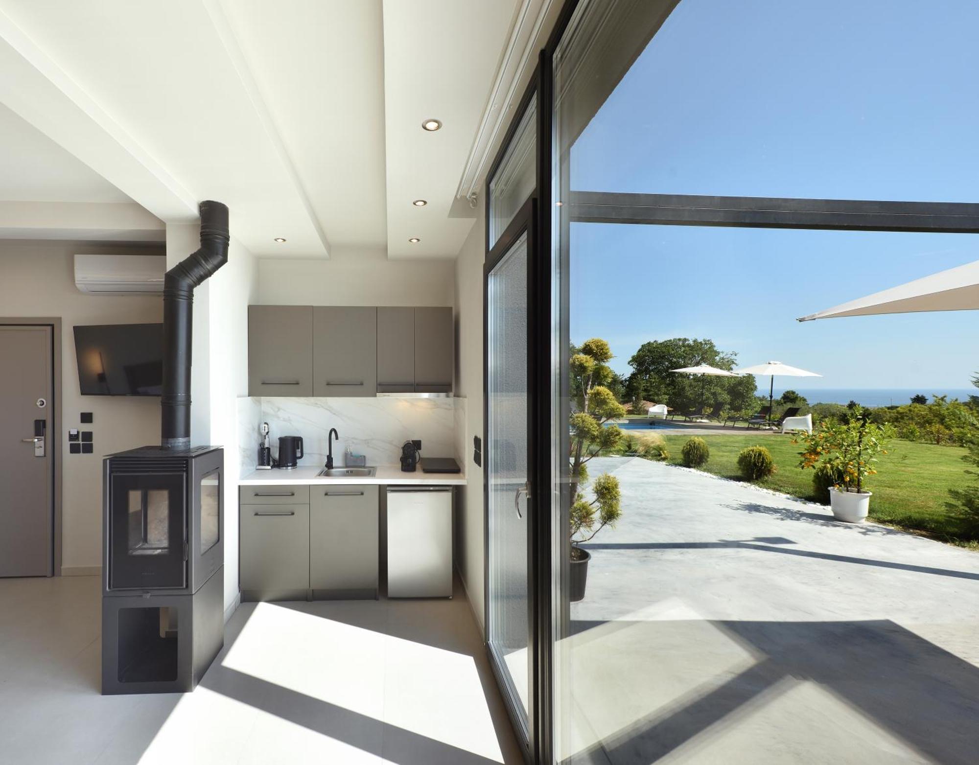 Olive All-Seasons Suites, Panel Hospitality Homes & Villas Litochoron Bagian luar foto